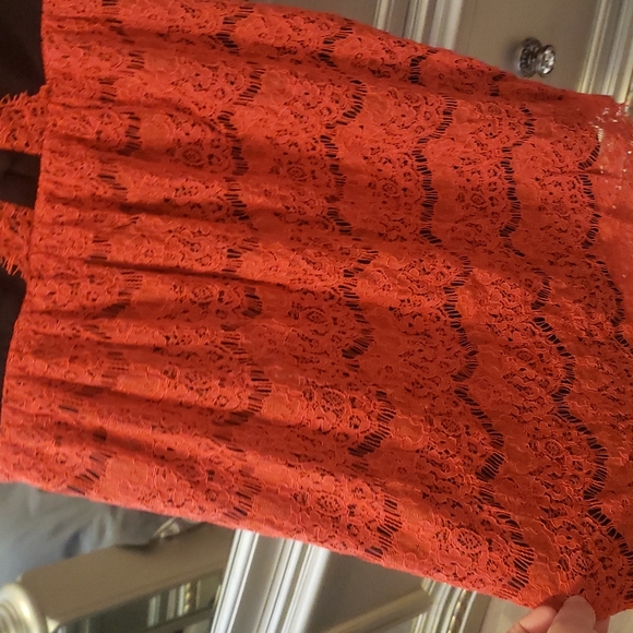 DRESS - Picture 3 of 4